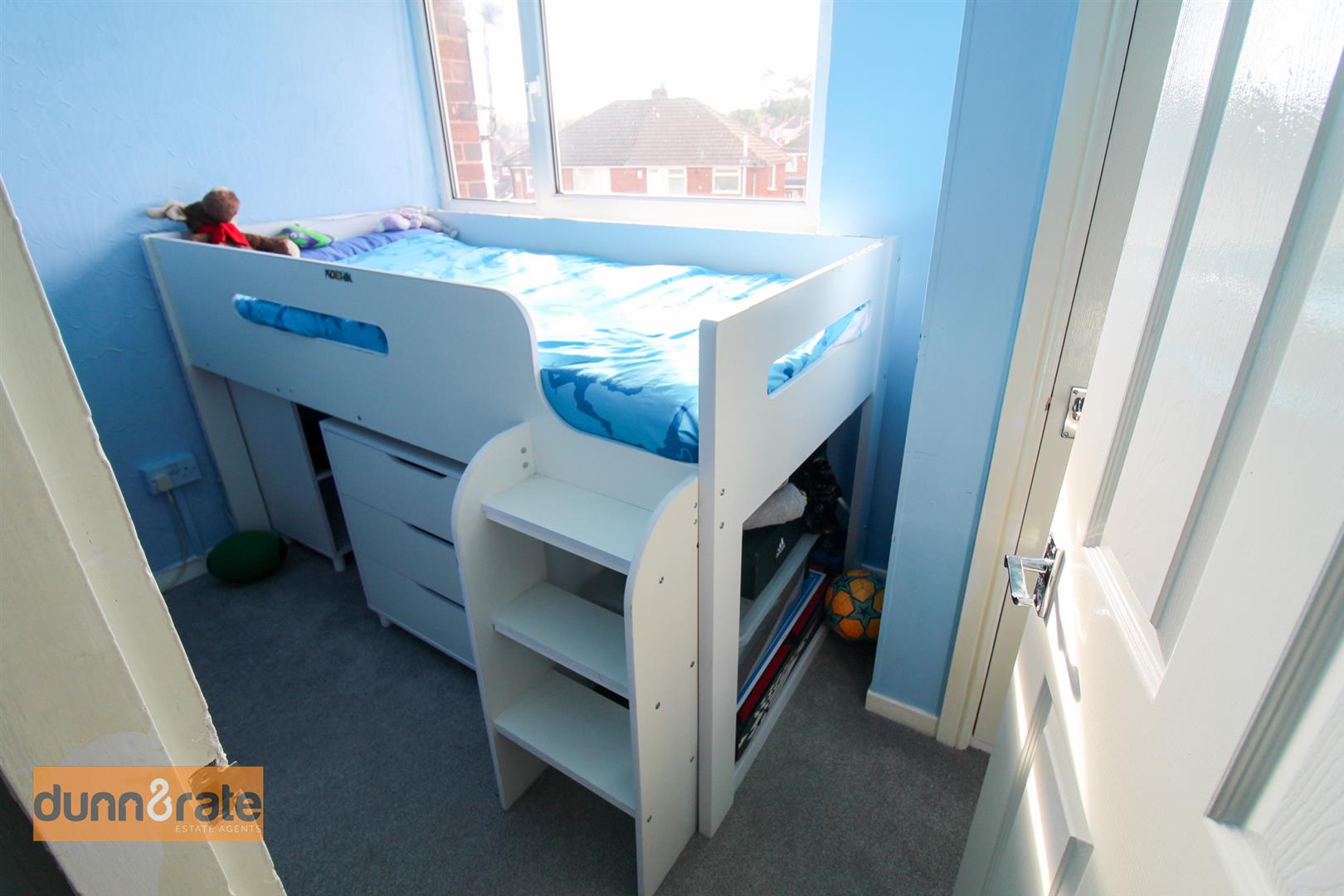Larksfield Road, Smallthorne, Stoke-On-Trent
